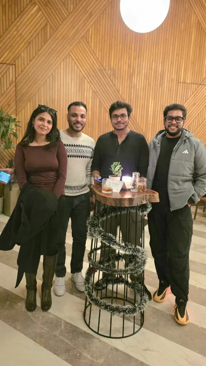 కొత్త అధ్యాయం మొదలుపెడుతున్న వ్యవస్థాపకులు